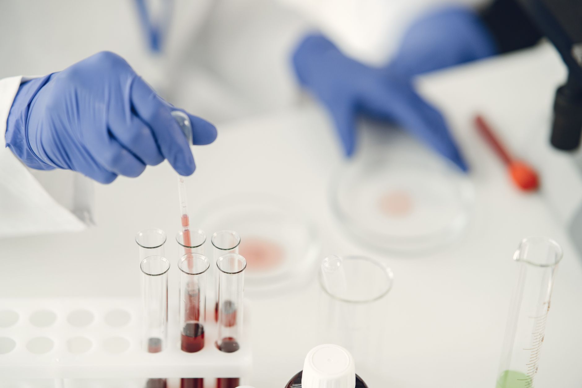 AI-powered chemical R&D